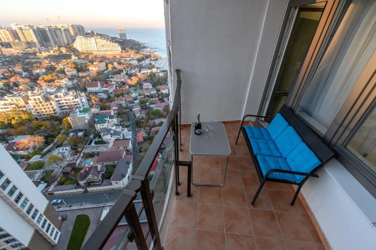 Шикарный Вид Odesa Exterior foto